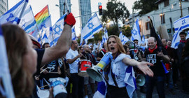 İsrail'de Netanyahu karşıtı gösteriler dördüncü ayında: On binler sokaklara indi