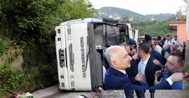 Trabzon'da beş kişinin öldüğü kaza: İmza toplanmasına rağmen belediye aracı değiştirilmemiş