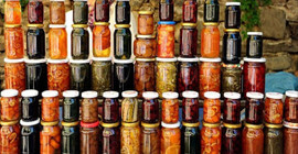 Konserve tüketirken dikkat edilmeyen tehlike... Sofranıza zehir taşımayın