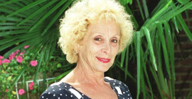 İngiliz oyuncu Maria Charles öldü