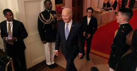 Biden'dan Hollywood'daki senarist grevine destek
