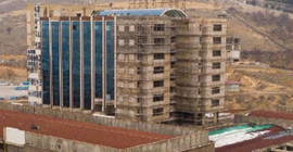 Bakanlık araziyi depremzedeler için verdi: Malatya Belediyesi otel ve AVM yaptı