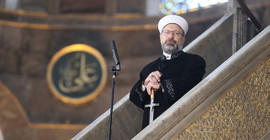 'Bazı Diyanet personeli, Ali Erbaş’ın arkasında namaz kılmayı bıraktı' iddiası