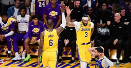 NBA Batı Konferansı'nda finalin adı netleşti