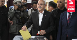 Kılıçdaroğlu, kendi sandığından birinci çıktı