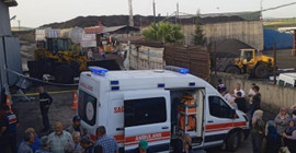 Freni boşalan iş makinesinin çarptığı işçi vefat etti