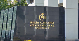 Ekonomi yazarı Uğur Gürses'ten Merkez Bankası açıklaması: Seçimden sonraki üç günde iki milyar dolar satılmış