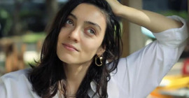 Merve Dizdar Cannes dönüşü uçağa alınmadı