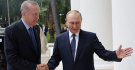 Putin'den Erdoğan'a tebrik