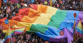 17 Mayıs ve Kaos GL: LGBTİ+’ların eşitliği ve özgürlüğü için mücadele etmeye devam edeceğiz