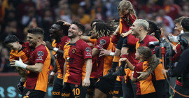 Galatasaray, yarın şampiyonluk için sahaya çıkıyor