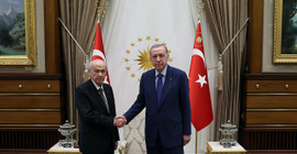Erdoğan, Bahçeli ile bir araya geldi