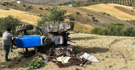 Antep'te traktör devrildi: Üç kişi öldü
