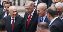 Erdoğan, Meclis Başkanı seçilen Numan Kurtulmuş'u tebrik etti
