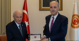 TBMM Başkanı Kurtulmuş, görevi geçici başkan Bahçeli'den devraldı