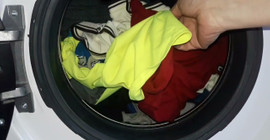 Çamaşır makinesinden çıkan kıyafetlerin güzel kokmasını sağlıyor! Her uzman biliyor