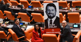 210 gazeteciden Can Atalay için ortak çağrı: Anayasa uygulansın, tahliye edilsin