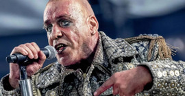 Berlin Savcılığı Rammstein'ın solisti hakkında cinsel saldırı soruşturması başlattı