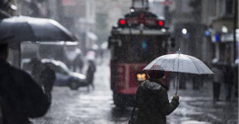 İstanbul Valiliği'nden uyarı: Bu gece ve yarın sağanak bekleniyor