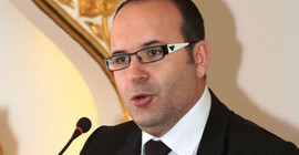 'Erkan Karaaslan’ın AKP’li belediyelerdeki dosyalarını açmak şart değil mi?'