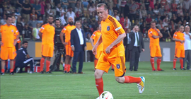 Erdoğan futbola da el attı