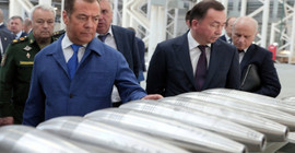 Medvedev: Rusya ile Batı arasındaki gerilim 1962 Küba füze krizinden çok daha kötü