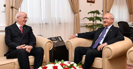 Ziyaret formaliteydi, eli boş döndü