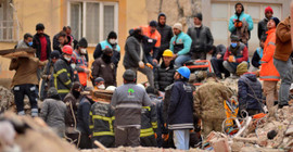 51 kişi ölmüştü: Depremde yıkılan Furkan Apartmanı soruşturmasında altı kişiye dava