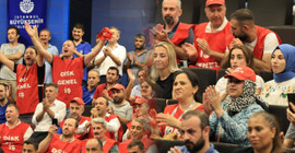 İBB ile DİSK arasında 42 yıl sonra TİS imzalandı: Haftalık çalışma saati 45'ten 40'a düşecek