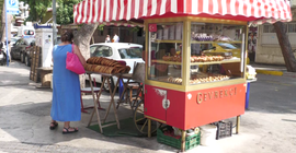 İzmir'de simit zammına alıcı ve satıcıdan tepki: Artan maliyetler karşısında esnafımızı korumak zorundayız