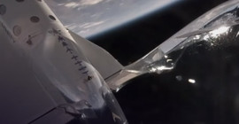 Virgin Galactic şirketi ilk kez üç sivili uzay sınırına gönderdi