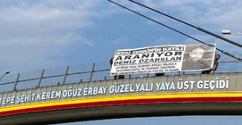 Ezgi'nin katili 382 gündür yakalanamadı: Ailesi üst geçide pankart astı: Katil aranıyor, görenler polise ulaşsın