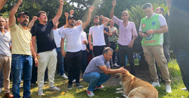 İBB'ye bağlı park bahçe işçileri direnişlerinin dördüncü gününde: 'Konumumuz belli, direnişteyiz'