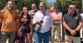 Barış Akademisyeni Aydın Arı, altı yıl sonra görevine iade edildi