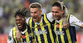 Fenerbahçe galibiyetle başladı