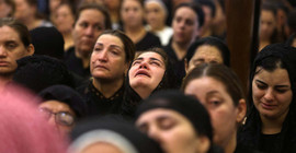 Musul'daki yangının ardından yas, öfke ve cenaze töreni: 'Tanrı'nın bununla hiçbir ilgisi yok'