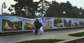Karabağ'dan göç etmek zorunda kalan Ermenilerin sayısı 70 bini aştı