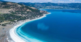 Mahkeme, Salda Gölü'nü tehdit eden krom madenine 'dur' dedi