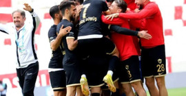 Amedspor'dan galibiyet serisi: Seyirci yasağına rağmen liderliği korudu