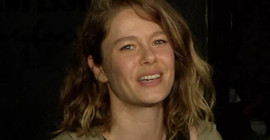 Yeni dizisi merakla bekleniyordu - Burcu Biricik hayranlarını son haberle üzdü