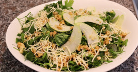 Kurusunu tüketiyorduk oysa yaşı daha faydalı çıktı! Salatalara mutlaka eklenmeliymiş