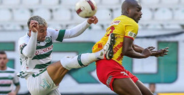 Konyaspor iki penaltı ile kazandı