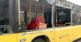 Sarıyer'de İETT otobüsü ile kamyonet çarpıştı: İki yolcu yaralı