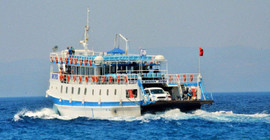Bodrum'da feribot seferleri fırtına nedeniyle iptal edildi