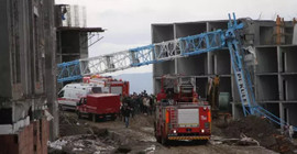 Manisa'da iş cinayeti: Devrilen vinçte sıkışan işçi öldü