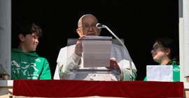 Papa Francis'ten kilise saldırısı için başsağlığı mesajı