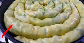 1 çay bardağı eklendiğinde börek daha iyi pişiyor! Ustaların kullandığı tüyoymuş