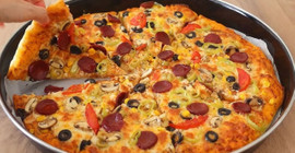 Pizzacılara taş çıkaracağınız lezzet tüyosu; Evde pizza yapmanın püf noktası