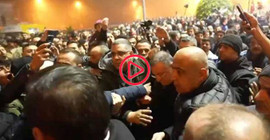 Depremin birinci yılında Hatay'da Lütfü Savaş ve Fahrettin Koca protesto edildi: 'İstifa' sloganlarıyla alandan çıktılar