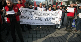İşçilerden asgari ücret eylemi